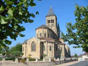 église de St-Menoux