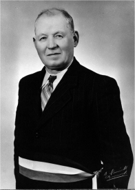 Jean Le Menn maire de 1945 à 1947, puis de 1953 à 1959
