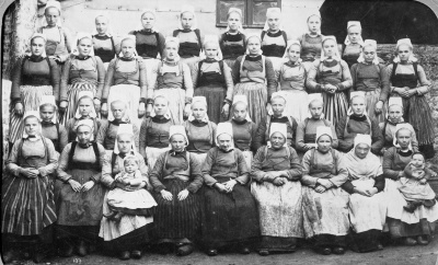 ouvrières d'Odet vers 1894